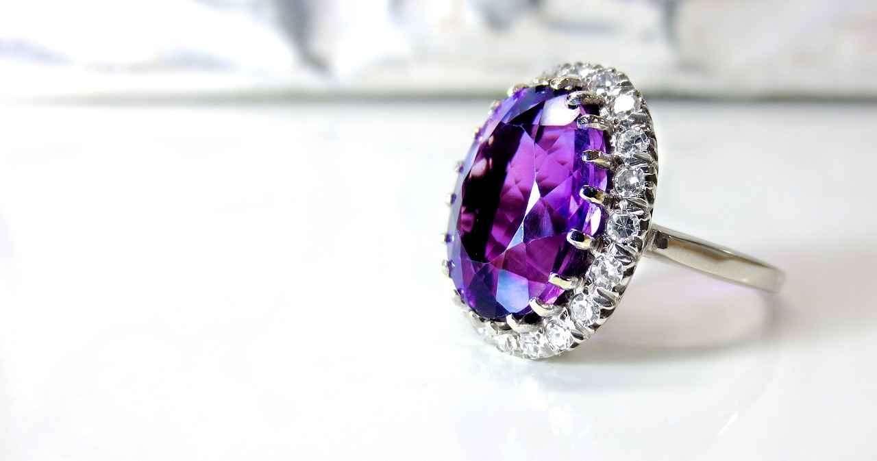 How to Sell a Diamond Investment?