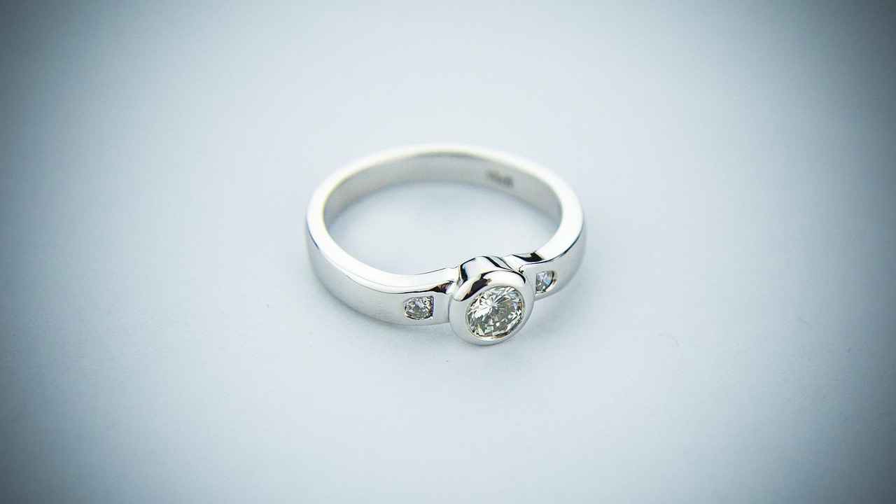 What Makes Artisan Jewelry Unique?