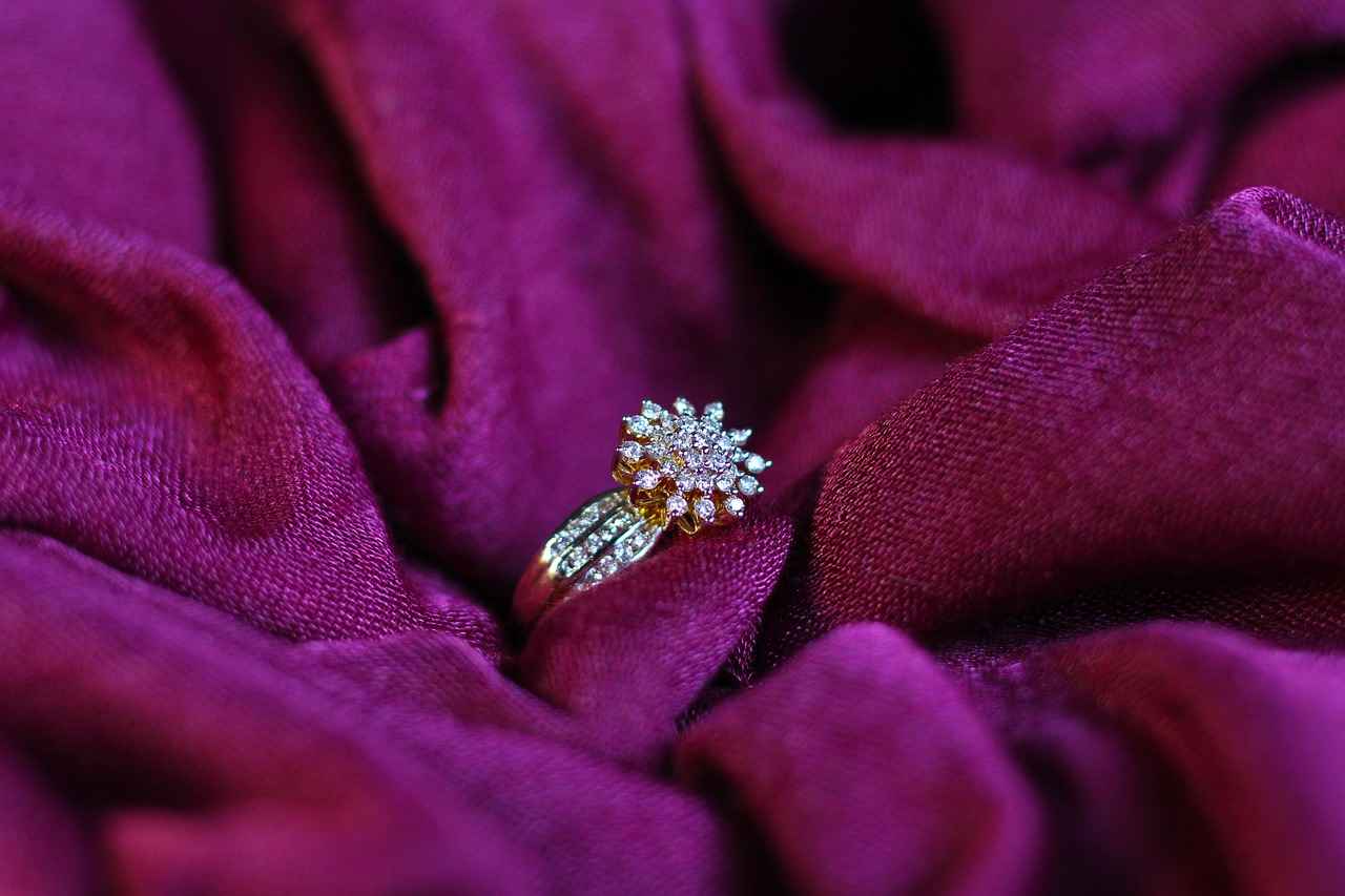 What Are Colored Diamonds?