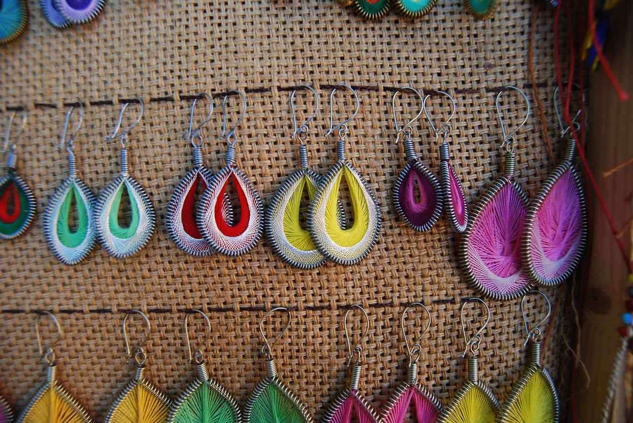 What Are the Trends in Earring Styles Today?