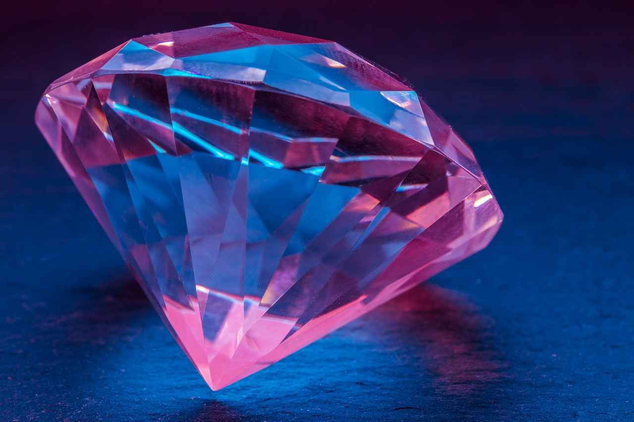 What Are Diamond Stud Earrings?