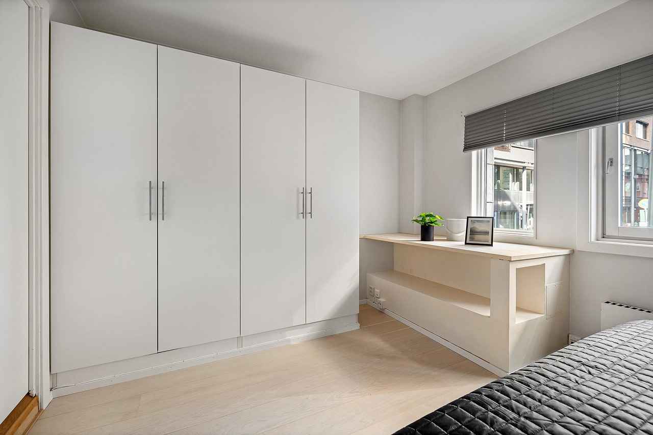 Estate Jewelry: How to Profit from Collectible Pieces 2 Why is Estate Jewelry Valuable?