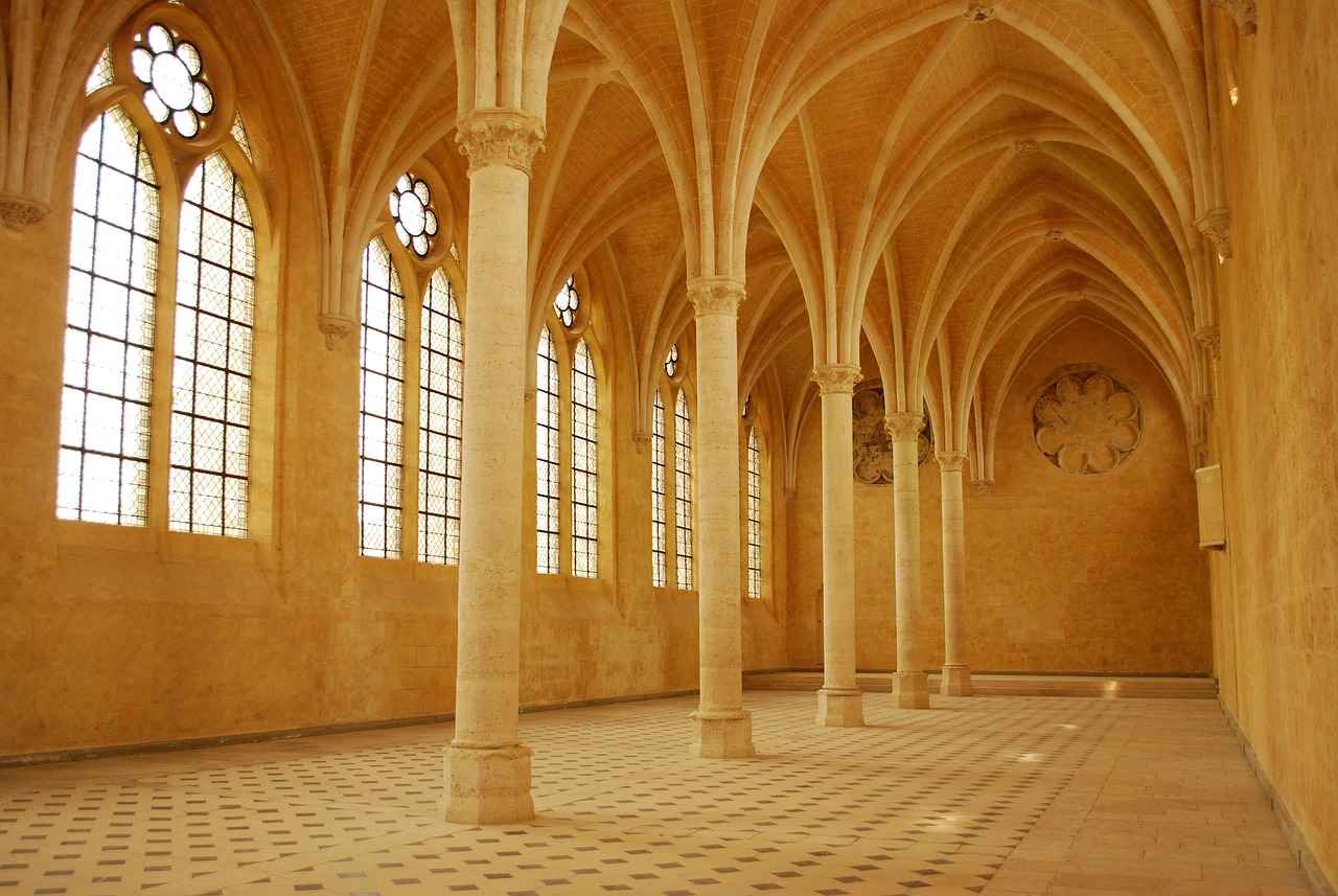 Where to Buy Gothic & Dark Aesthetic Jewelry