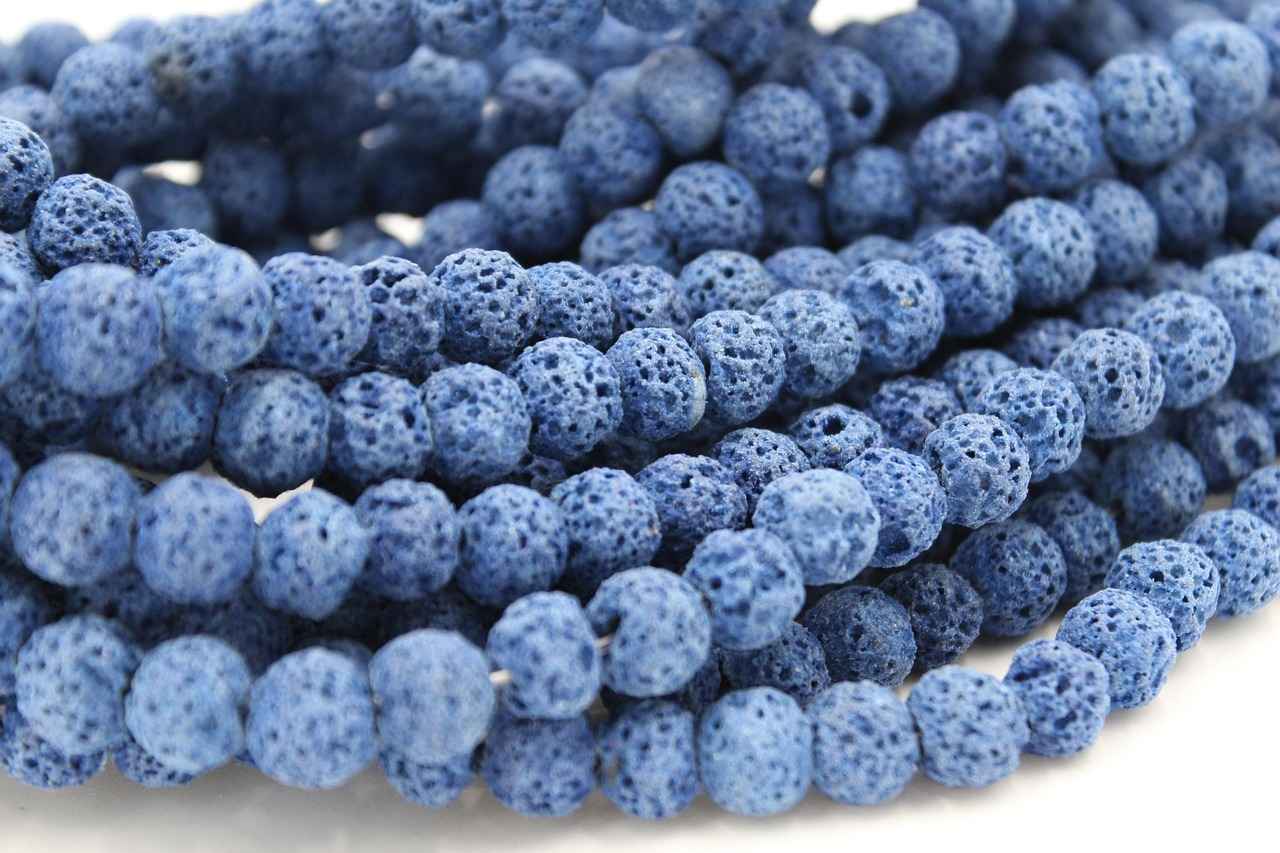 What Role Does Custom Jewelry Play in Fashion Trends?