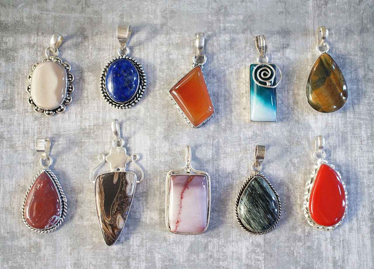 How to Select the Right Birthstone for Yourself?
