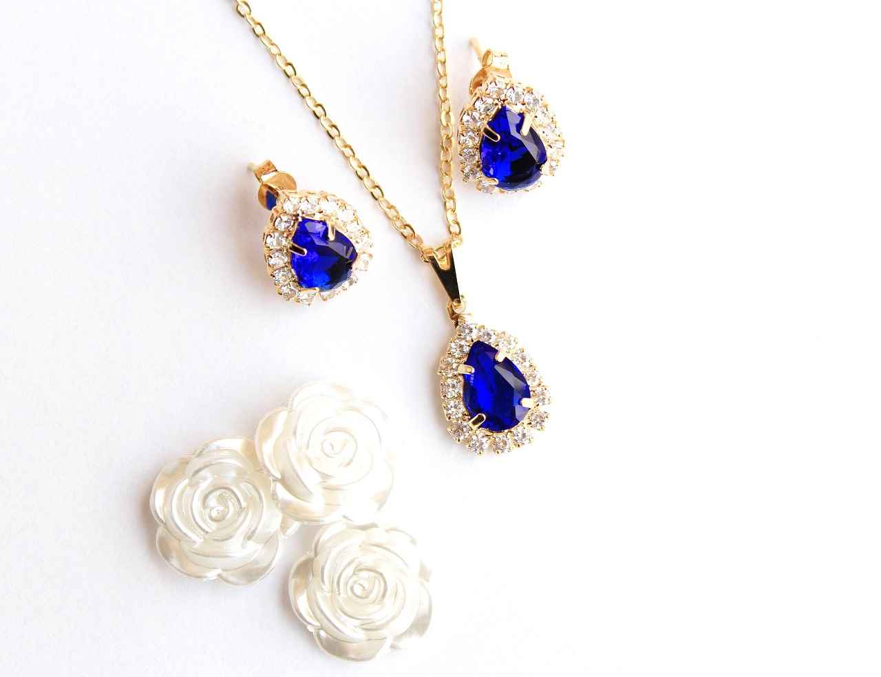 What Are the Healing Properties of Birthstones?