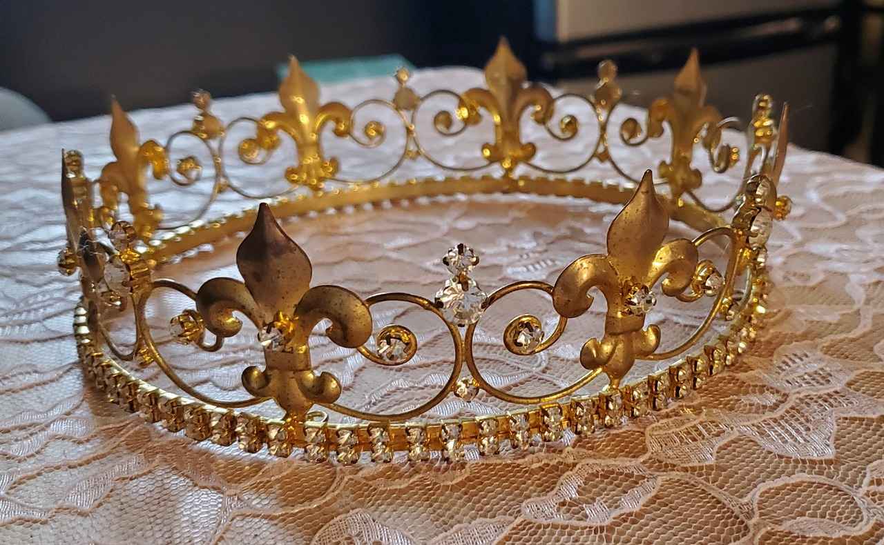 How to Assess the Market Trends for Gold?