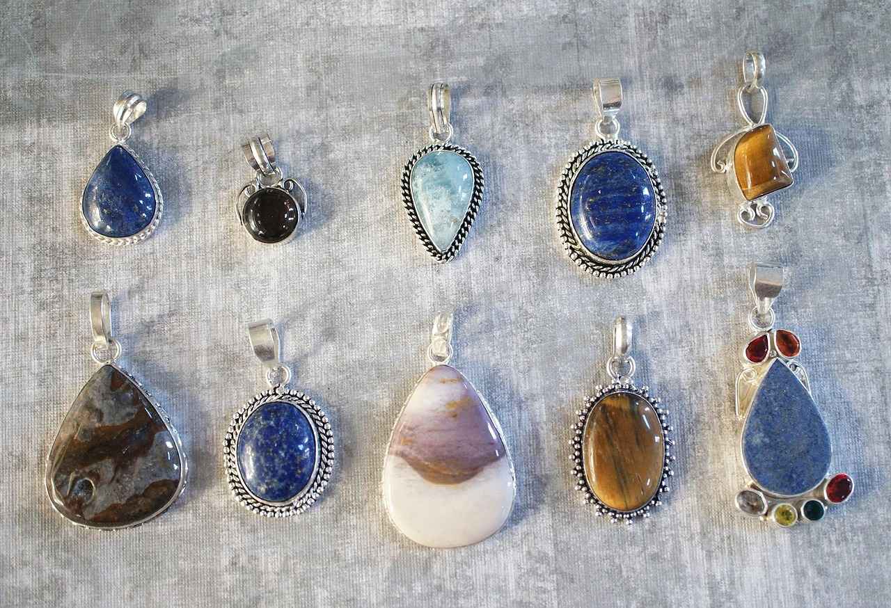 How to Prepare Your Jewelry for Sale?