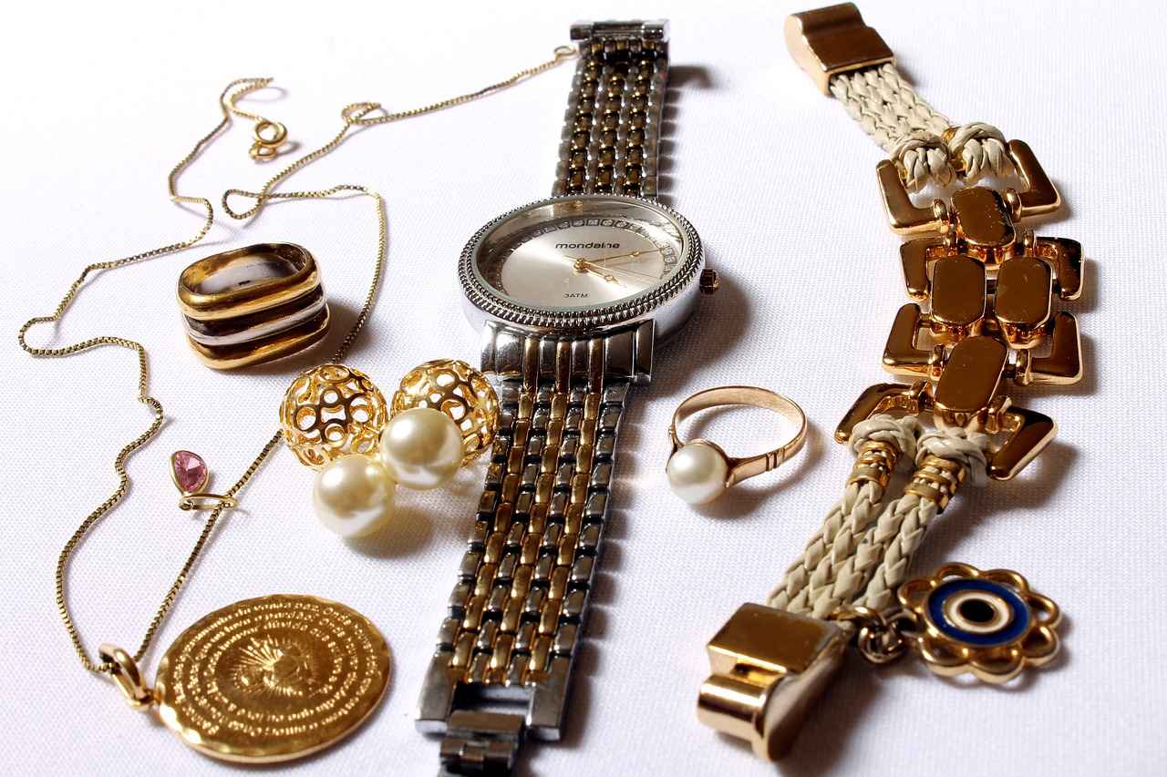 What Jewelry Styles Are Best for Different Professions?