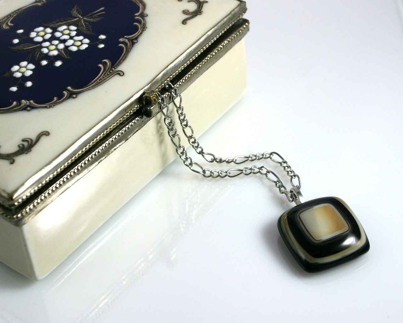 Is Jewelry a Viable Investment Option?