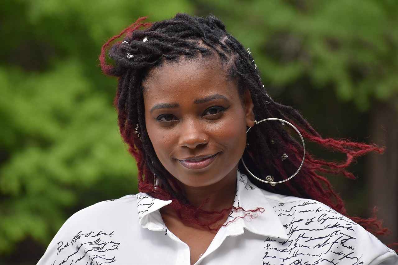 What Are the Best Storage Practices for Silver Items?