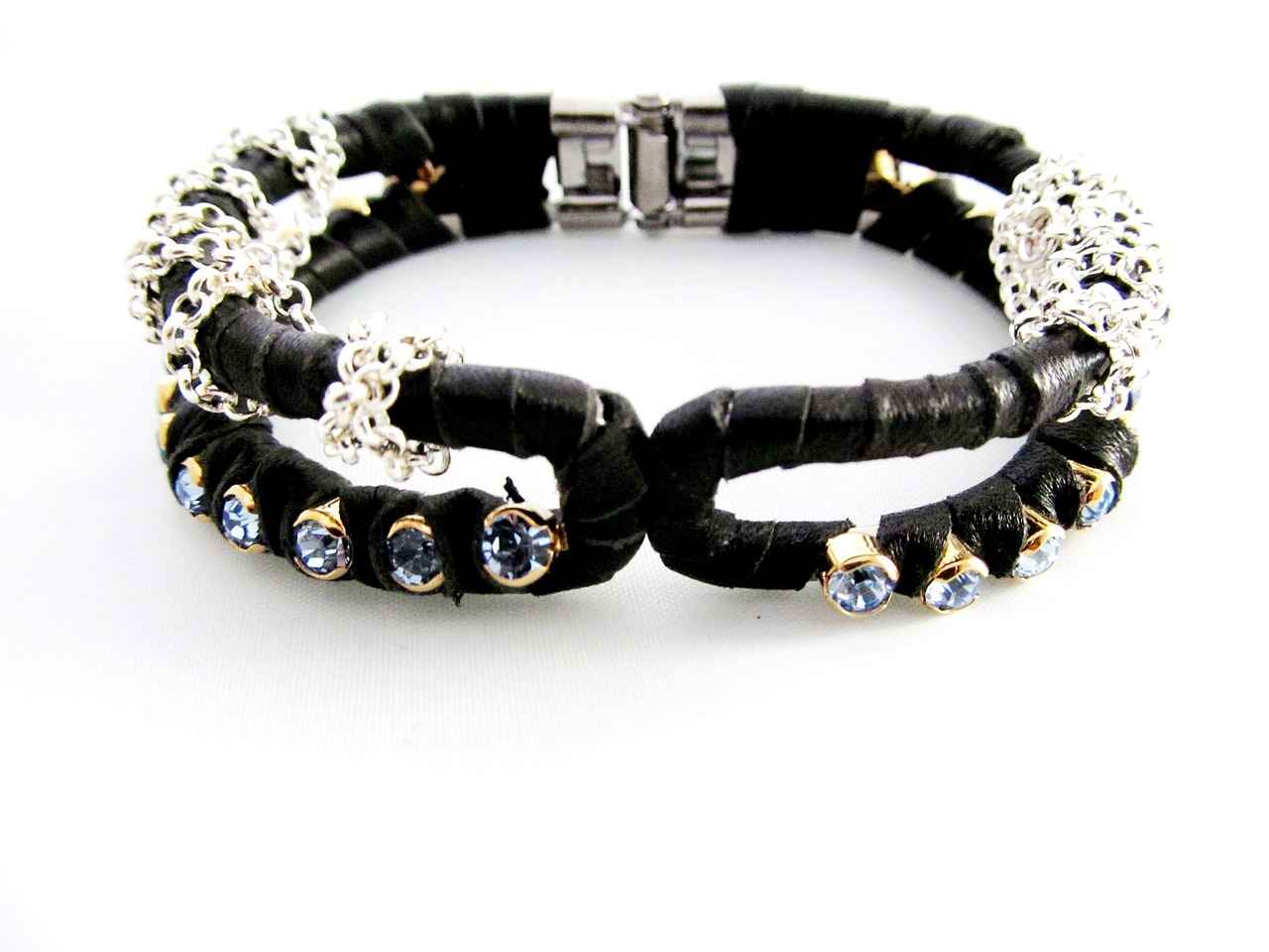 What Are Some Notable Historical Jewelry Sales?