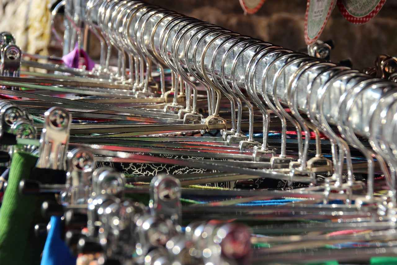 Why Supporting Local Jewelry Boutiques Matters?