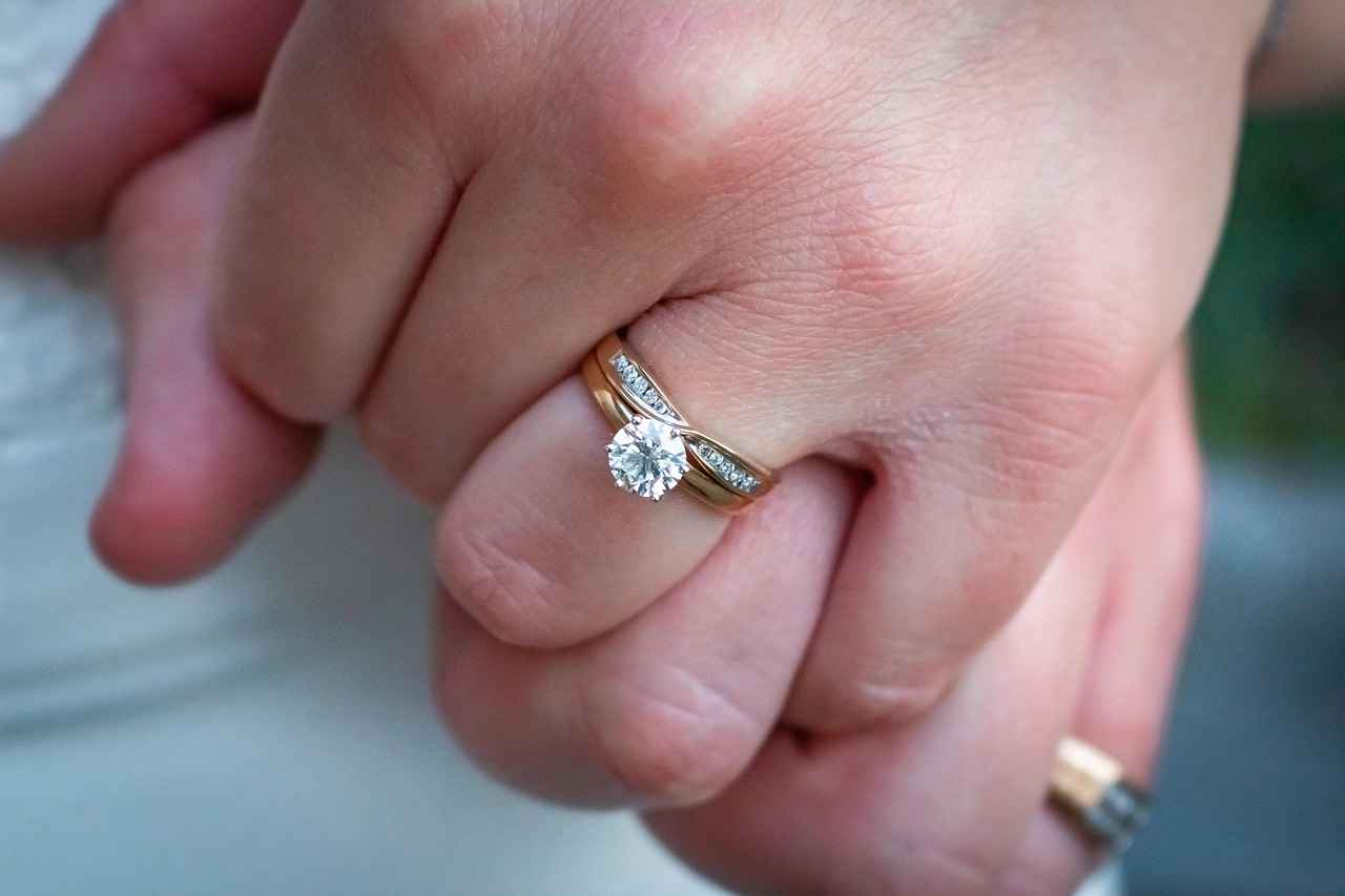 What Are the Different Styles of Vintage Engagement Rings?